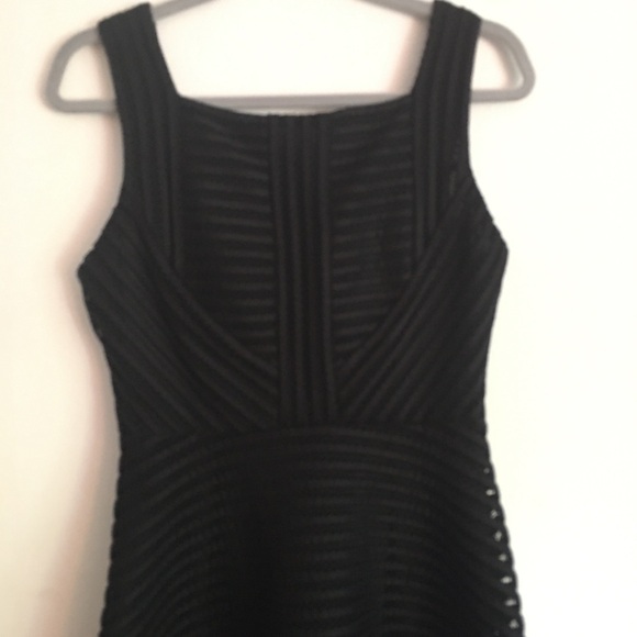 Garcia Elegant Monochromatic Lined Black Sleeveless Fit & Flare Dress: Size 8 - Picture 8 of 10